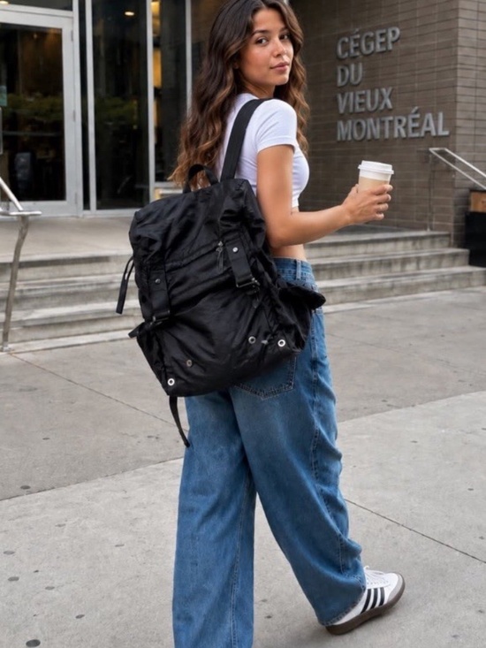 lululemon athletica Handbags - Lululemon Backpack Black Travelling Yogini Rucksack *VINTAGE*❤️